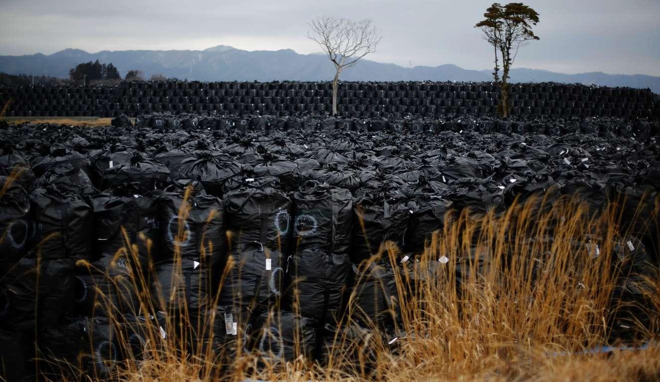 На АЭС "Фукусима" возникла новая проблема с радиацией