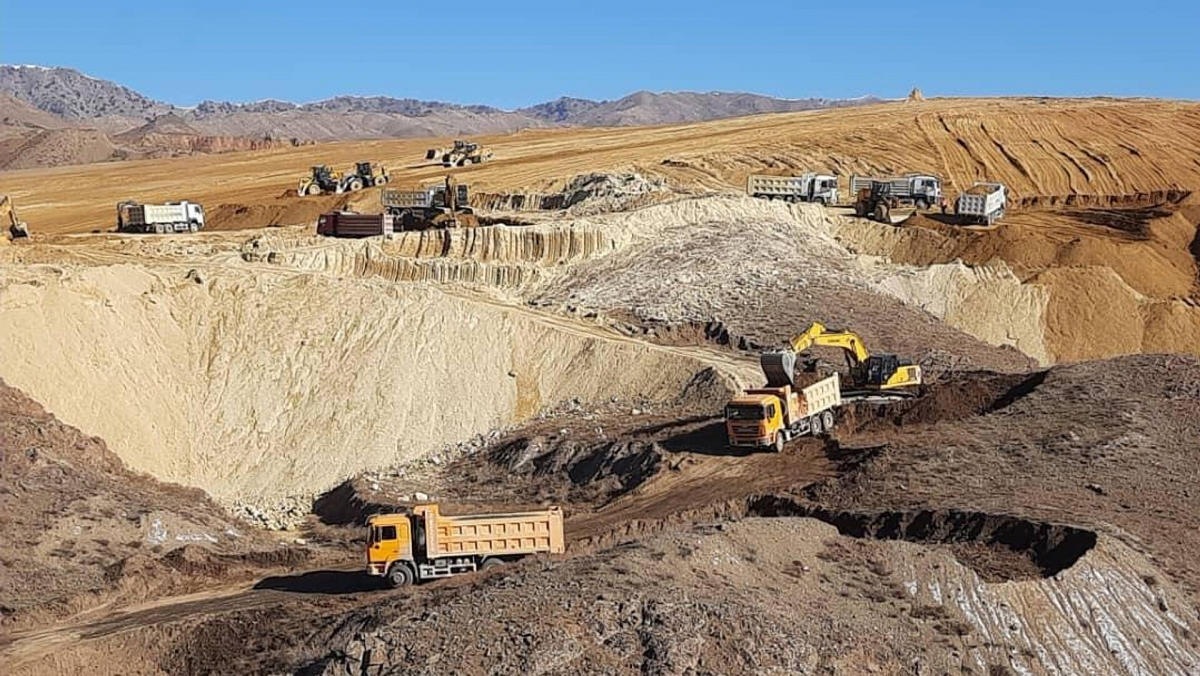 В Таджикистане стартовал второй этап ликвидации уранового наследия В Таджикистане стартовал второй этап ликвидации уранового наследия