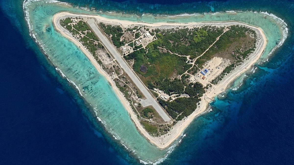 Япония рассматривает безлюдный остров для захоронения радиоактивных отходов