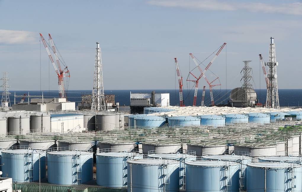 Японию призывают не сбрасывать в океан воду с АЭС "Фукусима-1"
