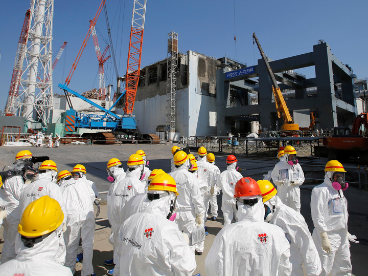Сброс миллиона тонн радиоактивной воды с "Фукусимы" угрожает всему миру