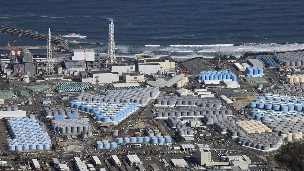 МАГАТЭ поддерживает слив радиоактивной воды с АЭС "Фукусима"