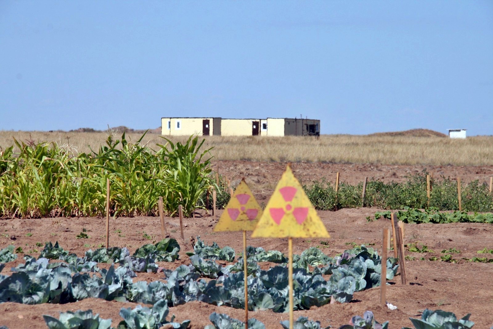 В Казахстане планируют захоронить 50 тыс. кубометров радиоактивных отходов
