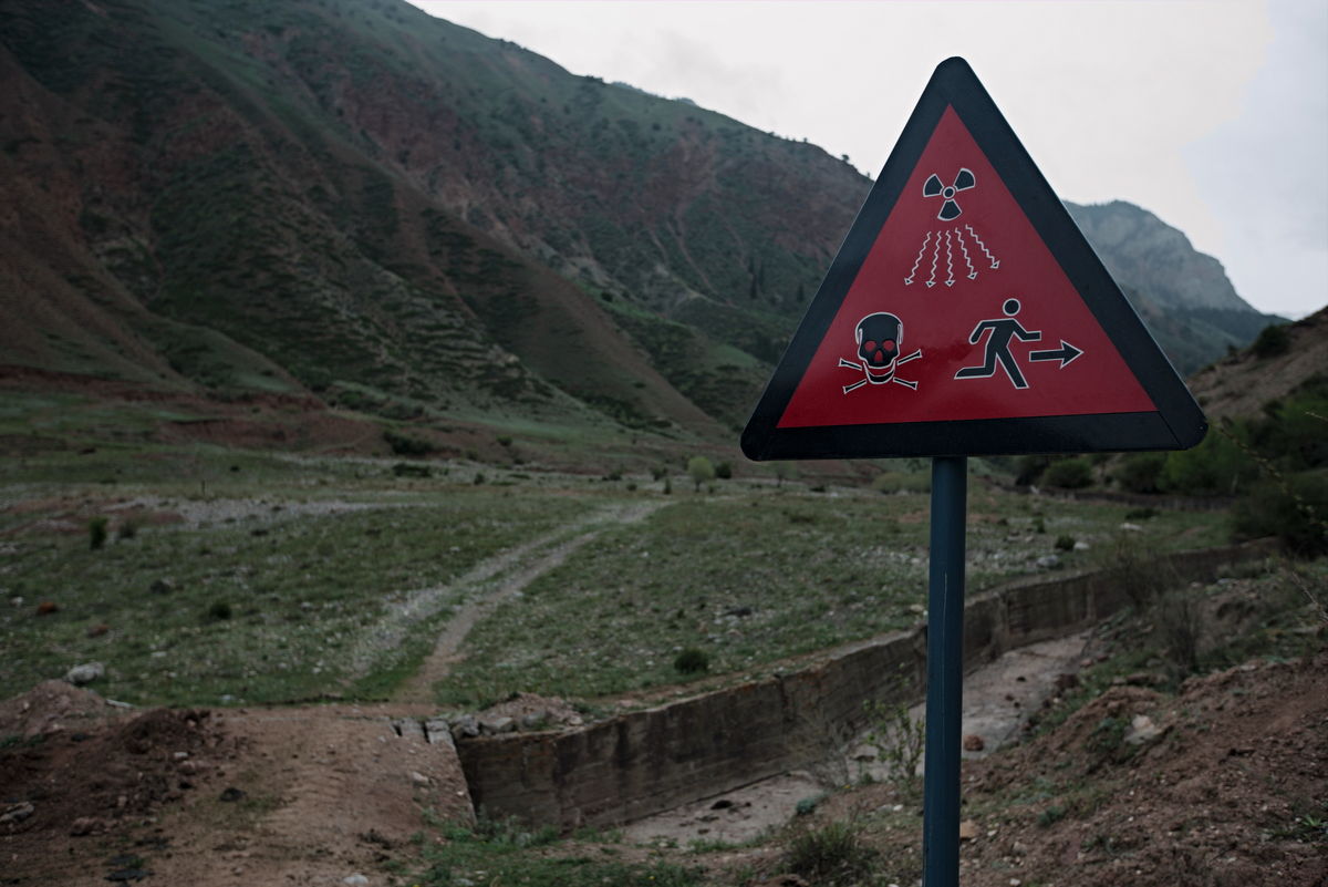 В Киргизии и Таджикистане рекультивируют радиоактивные хвостохранилища
